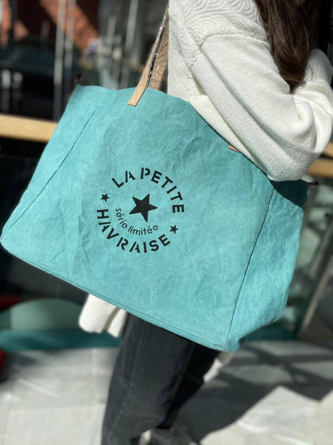 Sac en coton bio La Petite Havraise en édition limitée en vente au Havre